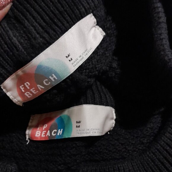 Free People Hailee Waffle Knit Set Sz Medium Black PREOWNED - Picture 6 of 6